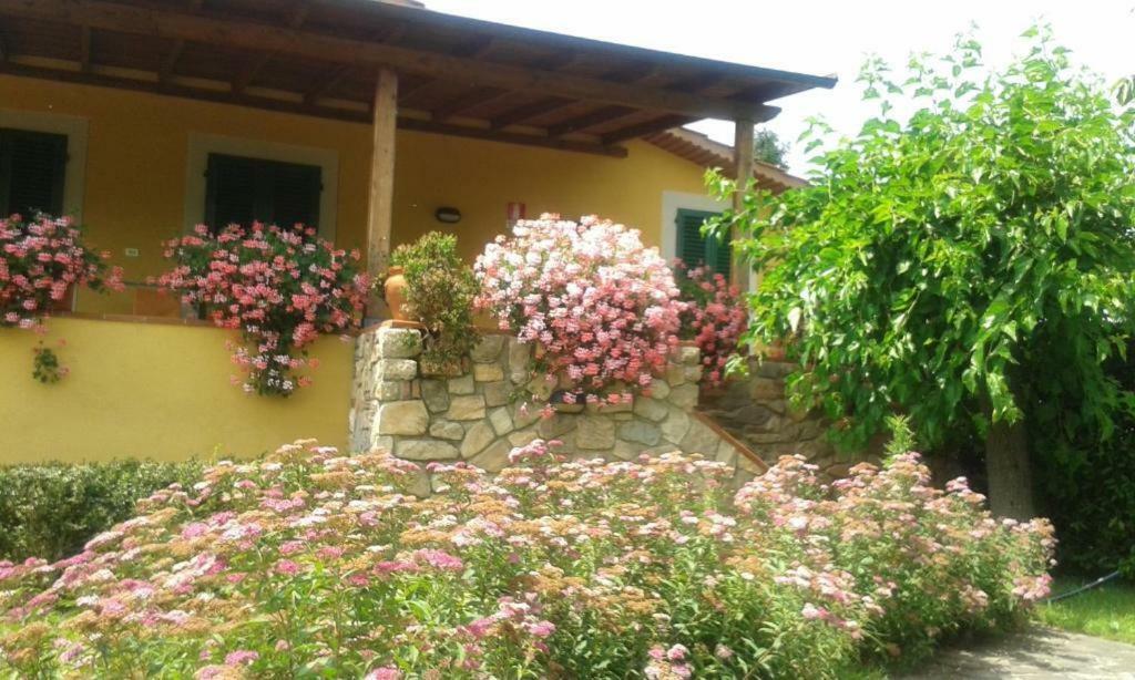 Casa Vacanze Casa Italia Lamporecchio Kültér fotó